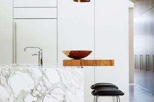 Quelle table pour une cuisine avec ilot central ?