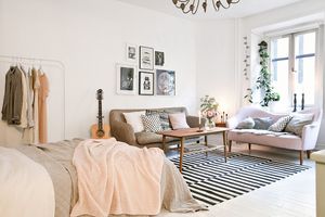 Une chambre dans le salon