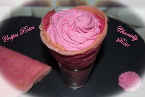 Crêpes Roses et Chantilly