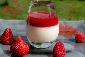 Panna cotta au coulis de Framboises/Fraises
