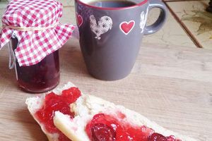 Confiture de cerises maison