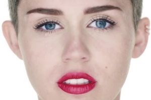 Miley Cyrus - Bang Me Box