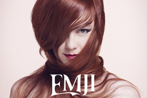 Emji - Embrasse-moi
