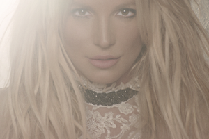 Britney Spears - Coupure Electrique (+ English Translation)