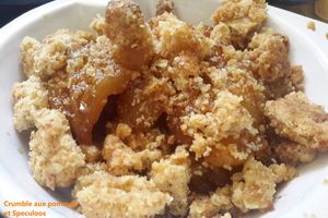 Crumble aux pommes et speculoos