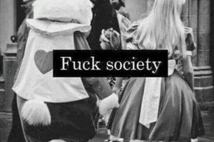 {Collab / Texte 3} Quel société !