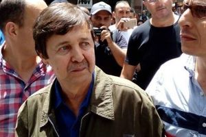 Saïd Bouteflika s’offre une caméra cachée