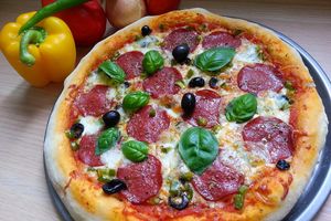 Pan pizza au pepperoni