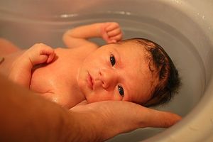 DÉROULEMENT DU BAIN DU NOUVEAU-NE