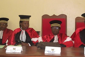 LA COUR CONSTITUTIONNELLE DE TRANSITION REPORTE LA DELIBERATION DES RESULTATS DES ELECTIONS PRESIDENTIELLE ET LEGISLATIVES