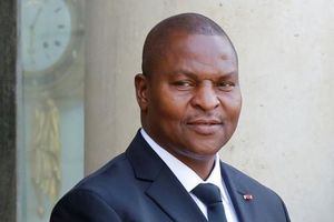 LE PRÉSIDENT FAUSTIN ARCHANGE TOUADERA LANCE LE PROCESSUS DU DÉSARMEMENT MALGRÉ QUELQUES CONTESTATIONS