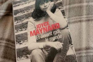 Et devant moi, le monde de Joyce MAYNARD