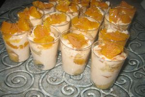 Tiramisu léger au fromage blanc, cannelle et aux oranges