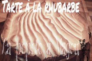 Tarte à la rhubarbe meringuée