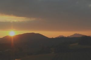 Couchers de soleil sur nos montagnes !