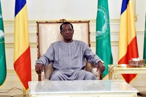 Idriss Déby Itno: C'est la France qui a changé la constitution pour me maintenir au pouvoir