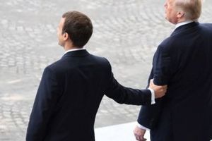 Macron aime me tenir la main, affirme Trump