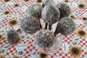 Sucettes gourmandes chocolat et palets bretons