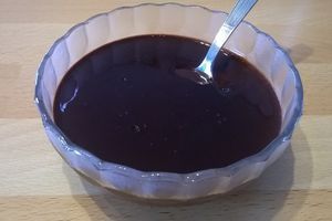 Crème au chocolat "façon danette" au micro-onde