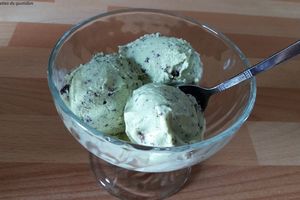 Glace menthe fraîche - chocolat au thermomix