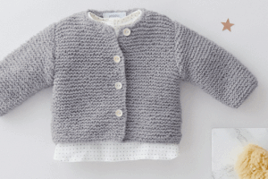 Gilet layette au point mousse