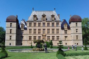 Le château de Fléchères (Rhône Alpes)