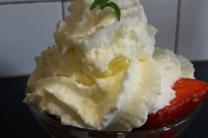 Fraises à la chantilly