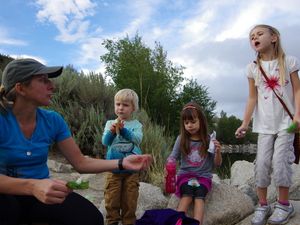 Wandern, Rollern und Sackhüpfen