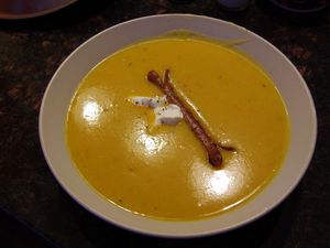 Vorgeschmack auf Halloween mit Hallowieni-Suppe ;-)
