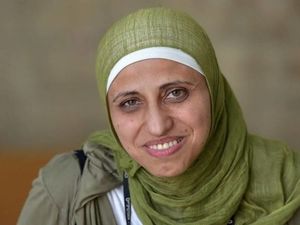 Dareen Tatour, à gauche et Rasmea Odeh, à droite.