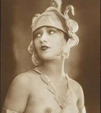 Lea Niako peoplecheck.de