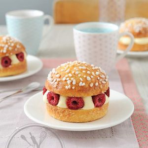 Tropézienne à la vanille et framboises
