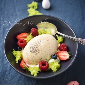 Pavlova oeuf de Pâques