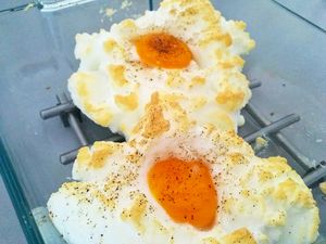 Oeufs sur lit de neige