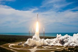 Atlas V (AEHF-2)
