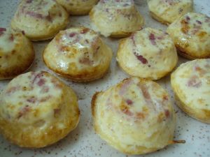 Mini croque-quiches