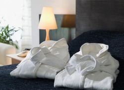 “Souvenir d’hotel”, una mania senza frontiere