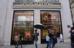 Parigi, capitale francese dei...saldi!