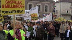 2000 manifestants contre la LGV