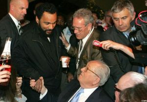 Dieudonné : au-delà de la "quenelle", l’escalade meurtrière