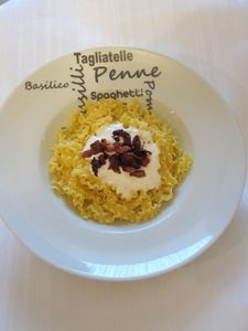 Pâtes alsaciennes au fromage blanc et à la tomate séchée