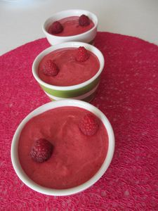 Mousse à la framboise à l'agar agar
