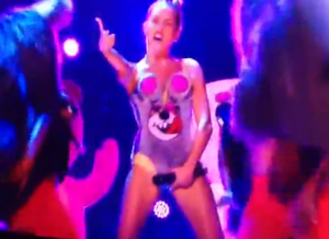 Miley despues de la ruptura- Javier Fernandez