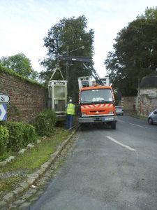 Adieu à notre cabine téléphonique.