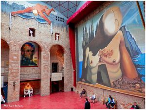 Salvador DALI en son Musée-Théâtre