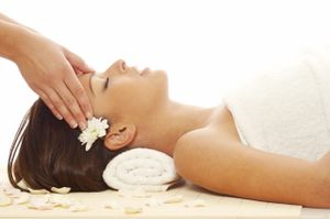 Le massage du cuir chevelu