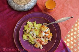 Poulet aux épices et riz à l'indienne aux fruits secs