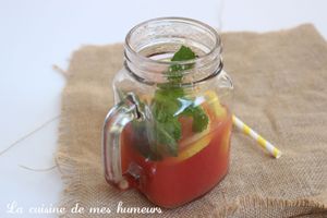 Boisson fraiche d'été : pastèque, melon et menthe