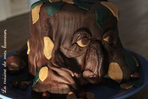 Un gâteau Entique ou un drôle de gâteau au chocolat, noisette et chocolat blanc pour l'automne