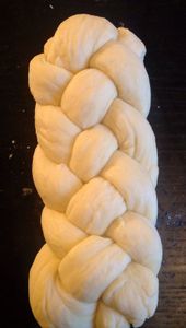 Comment tresser une brioche à 4 brins?